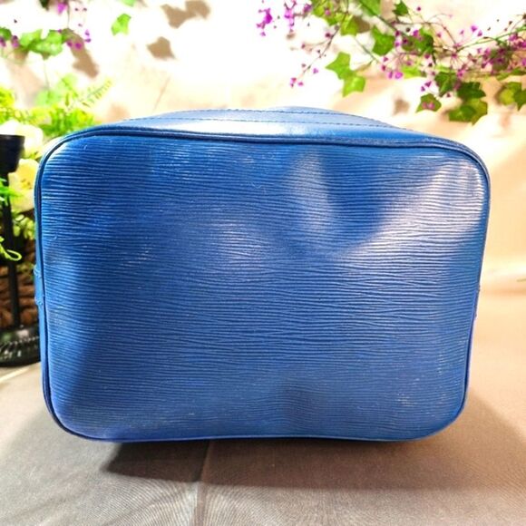 Authentic Louis Vuitton Epi Noe Blue Bucket Bag with Dust Bag Blue Good Conditio - Picture 8 of 15